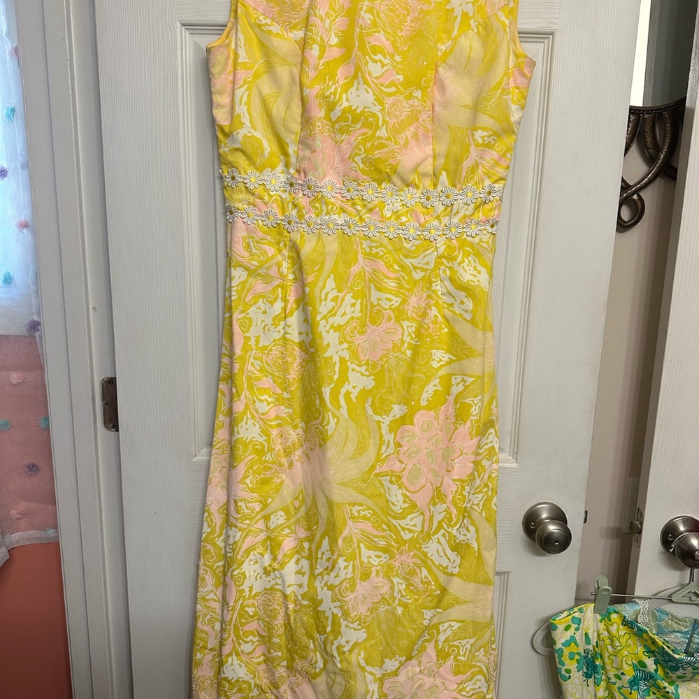 Vintage Shifts International Maxi dress .
